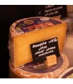Queso Gomber de vaca Viejo curado